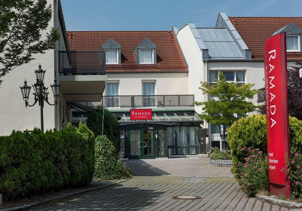 Ramada By Wyndham Munchen Airport Hotel Schwaig bei Nürnberg Kültér fotó